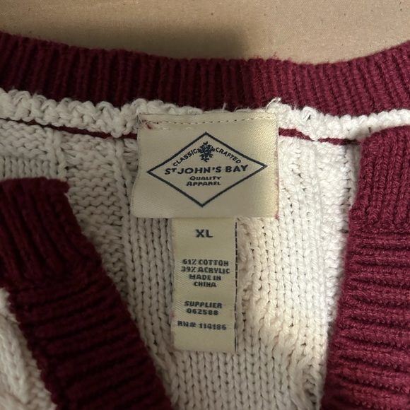 St. John’s Bay Women’s Knitted Colorblock Sweater - Picture 3 of 4